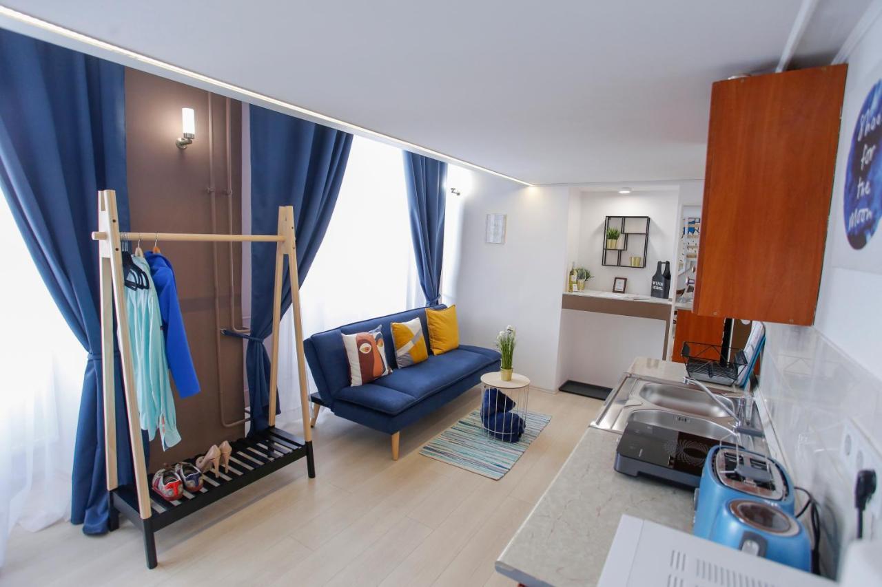 אגר Urania Apartmanhaz מראה חיצוני תמונה