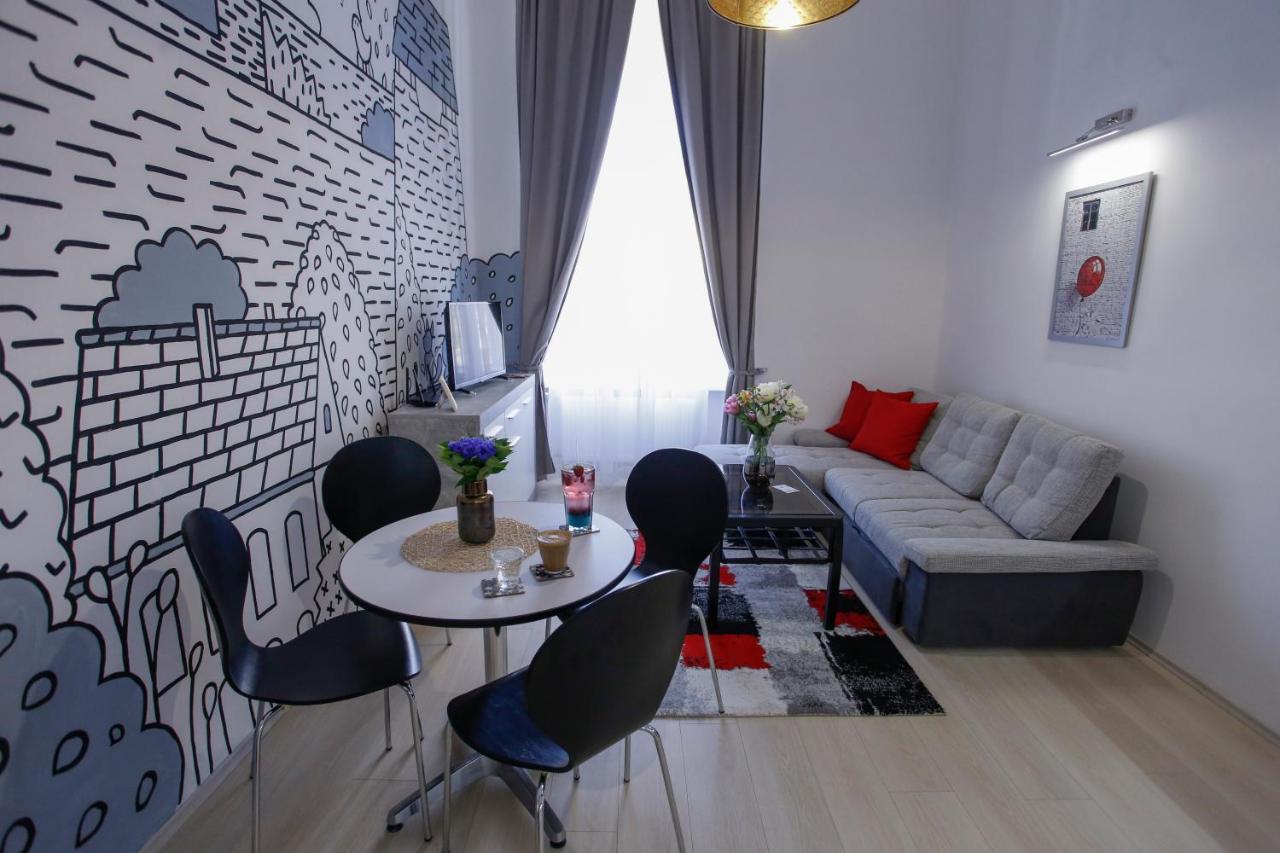 אגר Urania Apartmanhaz מראה חיצוני תמונה