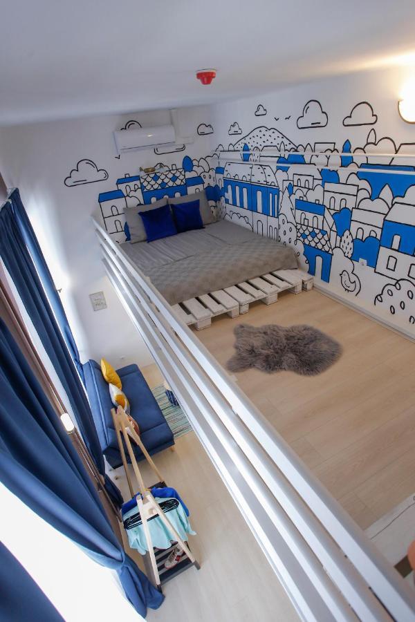 אגר Urania Apartmanhaz מראה חיצוני תמונה